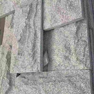 汕尾 芝麻白自然面花岗岩成品板