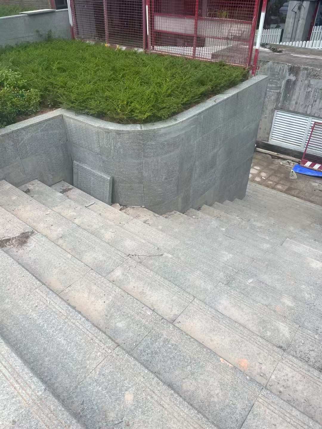 汕尾 芝麻黑火烧面铺装案例